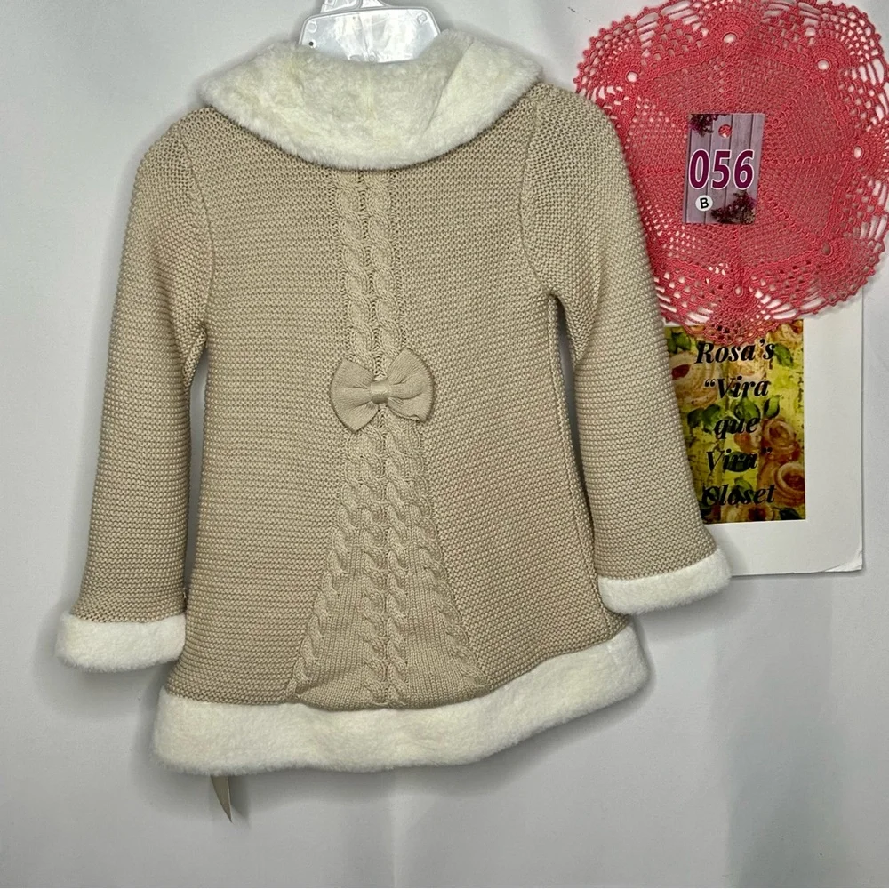 NWT Rachel Zoe Girls Button Down Sweater Coat with Embroidery/Bows and Hat - Picture 4 of 10